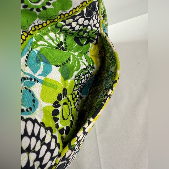 Vera Bradley ‘Limes Up’ Fabric Tote Outside Pockets Zipper Top - Picture 4 of 8